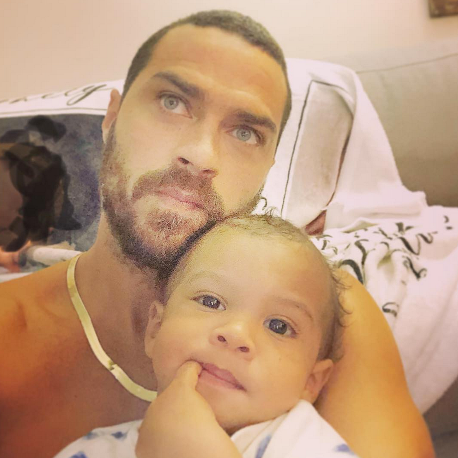 17 Photos Of Celebrity Dads Doting On Their Adorable Babies That Will Make You Melt